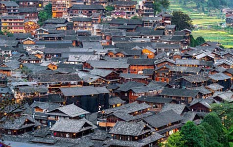 武隆6种常见的外墙仿石漆施工工艺！